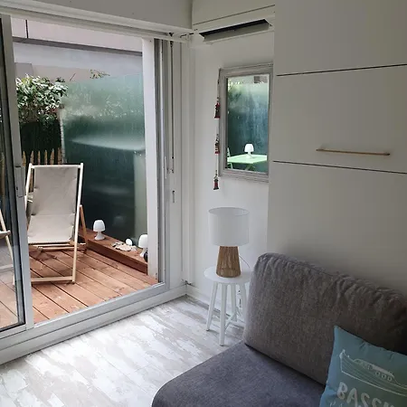 Le B - A 200 M De La Apartment